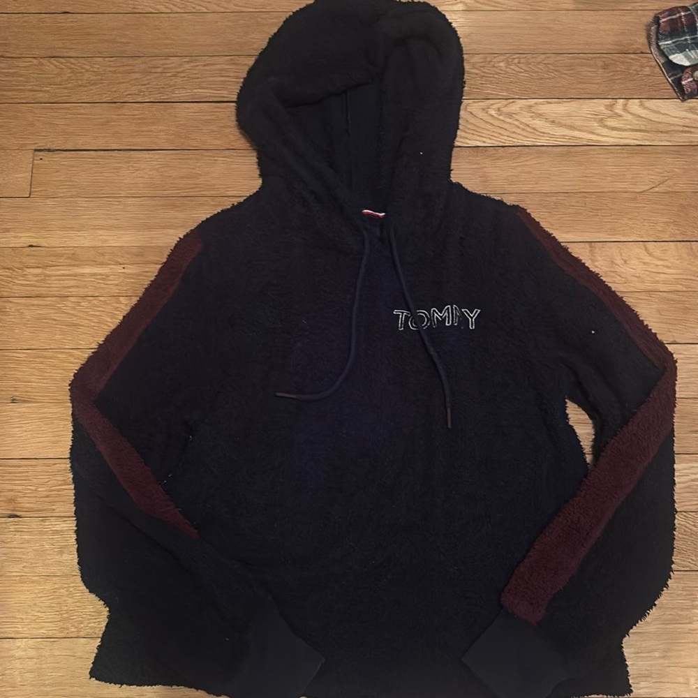 Fuzzy navy sweatshirt